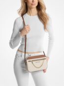 MICHAEL KORS - JET SET ITEM VANILLA