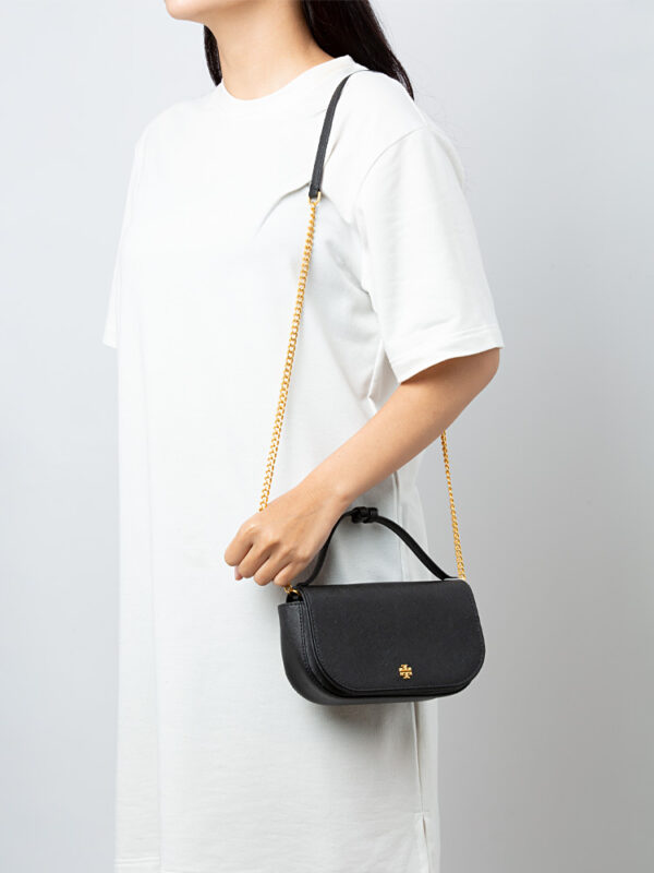 TORY BURCH - EMERSON TOP HANDLE CROSSBODY BLACK - Imagen 3